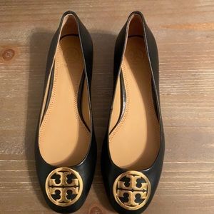 Tory Burch black shoes size 6